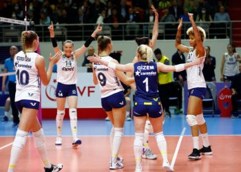 Fenerbahçe Kadın Voleybol Takımı
