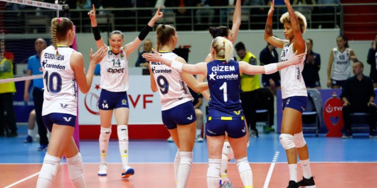 Fenerbahçe Kadın Voleybol Takımı