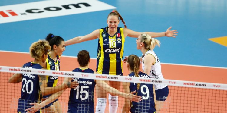 Fenerbahçe Kadın Voleybol Takımı