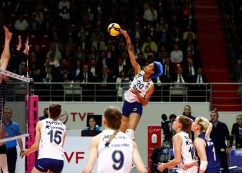 Fenerbahçe Opet - VakıfBank