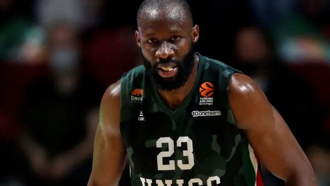 Tonye Jekiri Fenerbahçe Beko’da