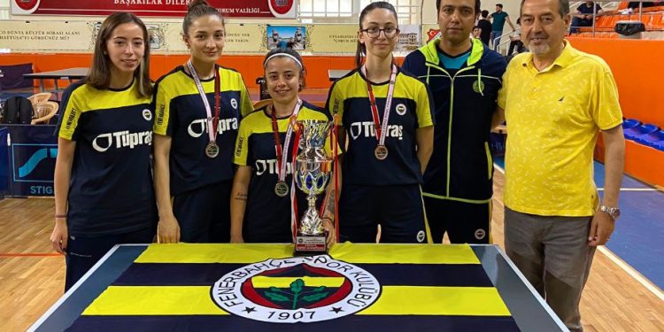 Kadın Masa Tenisi Takımımız, Süper Lig’de sezonu namağlup şampiyon tamamladı