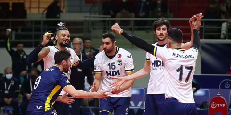 Fenerbahçe HDI Sigorta'da 6 oyuncu ile yollar ayrıldı