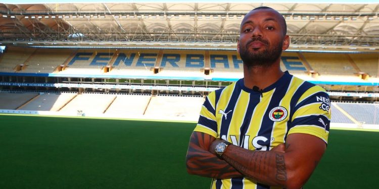 Joao Pedro Fenerbahçe'de
