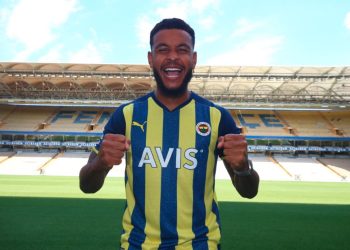 Joshua King Fenerbahçe'de
