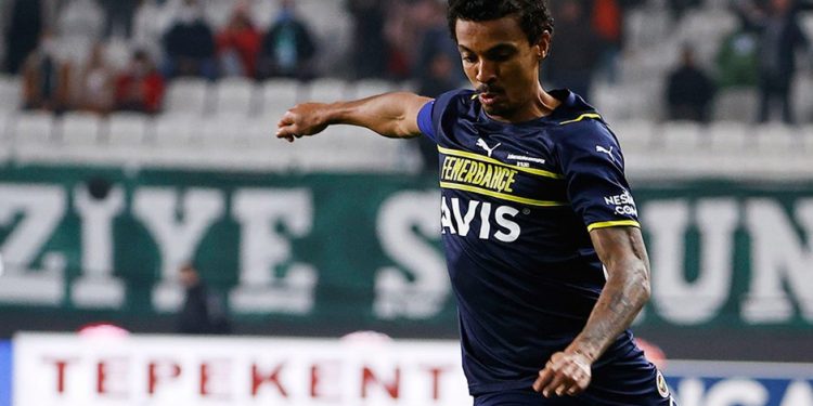 Luiz Gustavo, Al Nassr'a transfer oldu