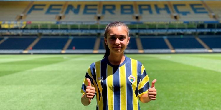 Cansu Gürel Fenerbahçe'de