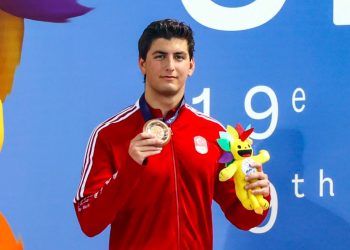 Milli yüzücümüz Mert Kılavuz'dan bronz madalya kazandı