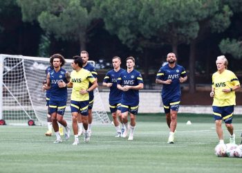 Fenerbahçe, Konyaspor maçı hazırlıklarına başladı