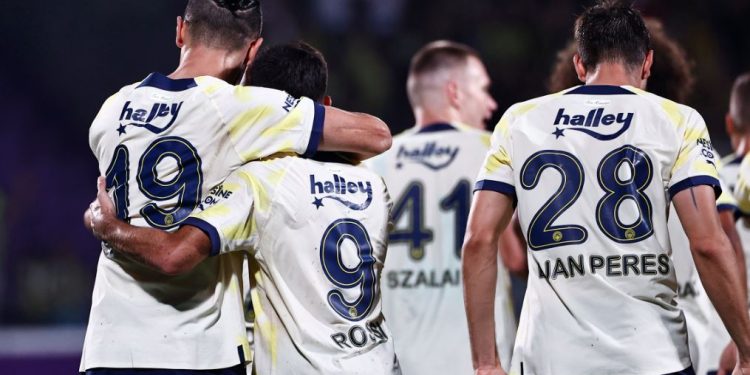 Fenerbahçe Futbol Takımı