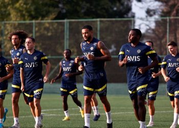 Fenerbahçe'de Kayserispor maçı hazırlıkları başladı