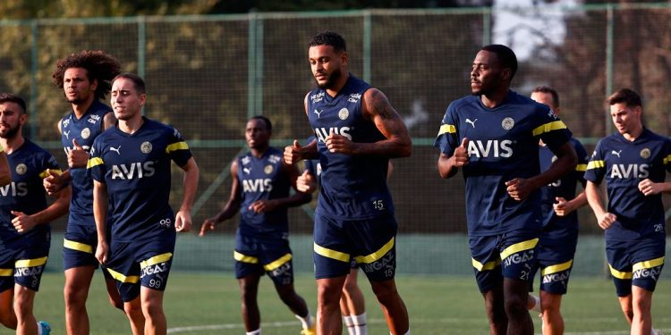 Fenerbahçe'de Kayserispor maçı hazırlıkları başladı