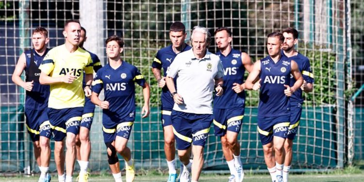 Fenerbahçe'de Ümraniyespor maçı hazırlıkları başladı