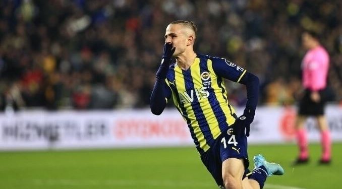 Dimitris Pelkas Hull City'e transfer oldu