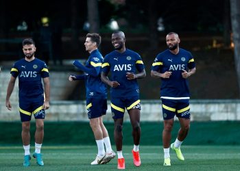 Fenerbahçe, Dinamo Kiev maçının hazırlıklarına başladı