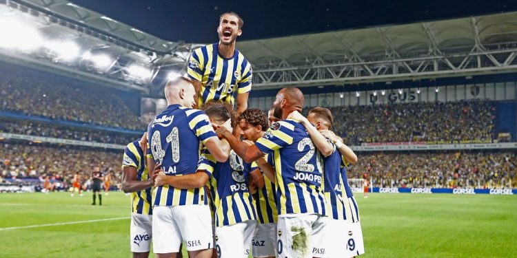 Fenerbahçe Futbol Takımı