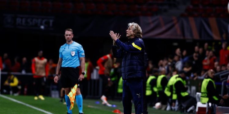 Fenerbahçe Teknik Direktörü Jorge Jesus