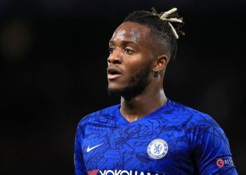 Michy Batshuayi'yi kadrosuna katıyor