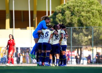 Konak Belediye Spor 0-3 Fenerbahçe Petrol Ofisi