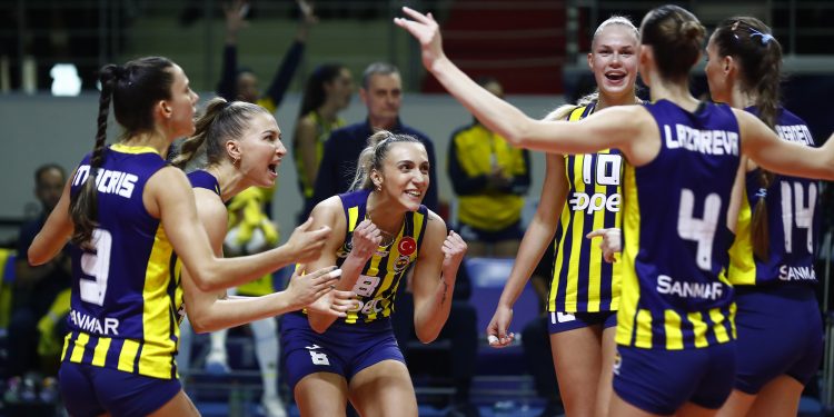 Fenerbahçe Kadın Voleybol Takımı