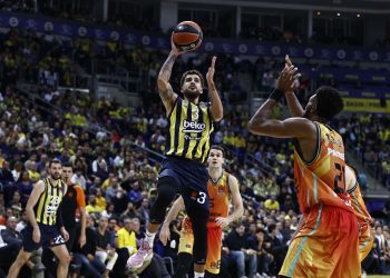 Fenerbahçe Beko 79-77 Valencia Basket