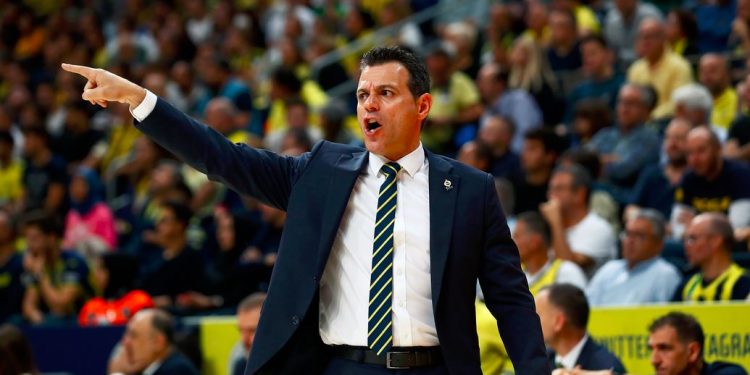 Fenerbahçe Erkek Basketbol Takımı Başantrenörü Dimitris Itoudis