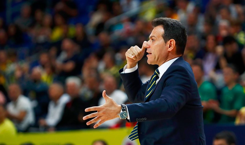 Fenerbahçe Erkek Basketbol Takımı Başantrenörü Dimitris Itoudis