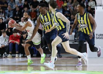 Manisa Büyükşehir Belediye Spor - Fenerbahçe Beko