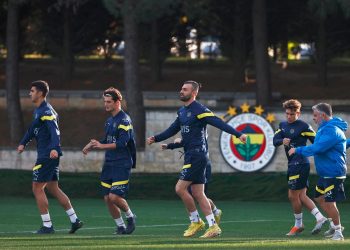 Fenerbahçe'de İstanbulspor maçı hazırlıkları başladı