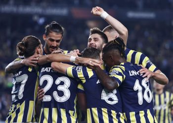Fenerbahçe Futbol Takımı
