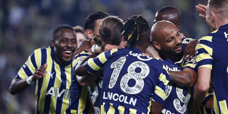 Fenerbahçe Futbol Takımı