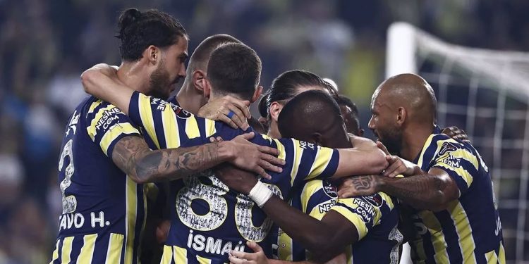 Fenerbahçe Futbol Takımı