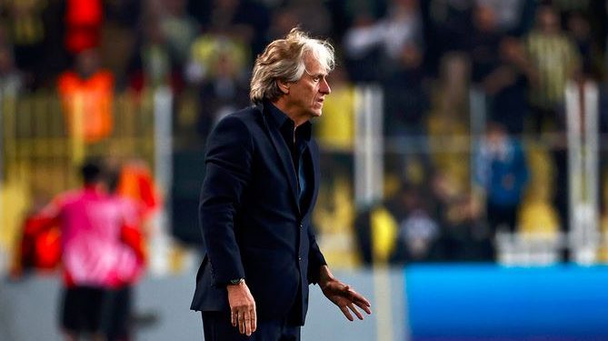 Fenerbahçe Teknik Direktörü Jorge Jesus