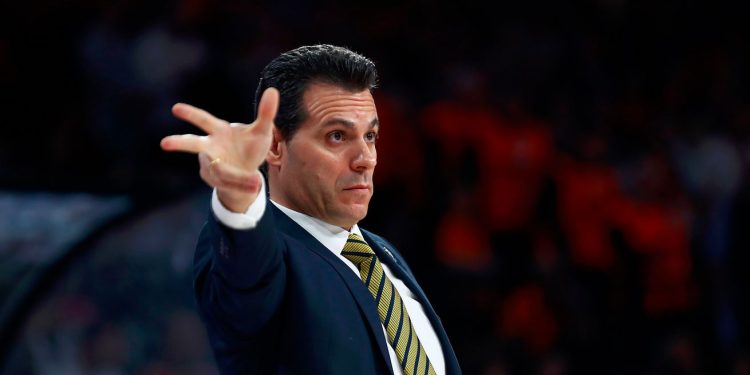 Fenerbahçe Erkek Basketbol Takımı Başantrenörü Dimitris Itoudis
