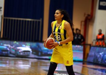 Fenerbahçe Kadın Basketbol Takımımız, Nesibe Aydın deplasmanından mağlubiyetle dönüyor.