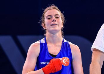 Fenerbahçeli Milli boksörümüz Sıla Sürmeneli