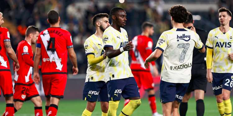 Fenerbahçe - Rayo Vallecano
