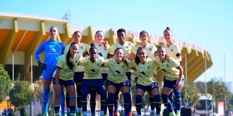 Fenerbahçe Kadın Futbol Takımı
