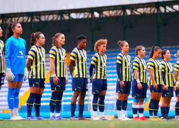 Fenerbahçe Kadın Futbol Takımı