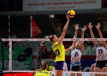 Fenerbahçe Opet - Sarıyer Belediyesi Spor Kulübü