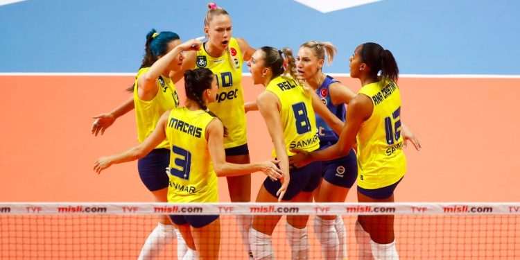 Fenerbahçe Kadın Voleybol Takımı