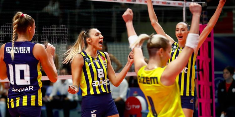 Fenerbahçe Kadın Voleybol Takım
