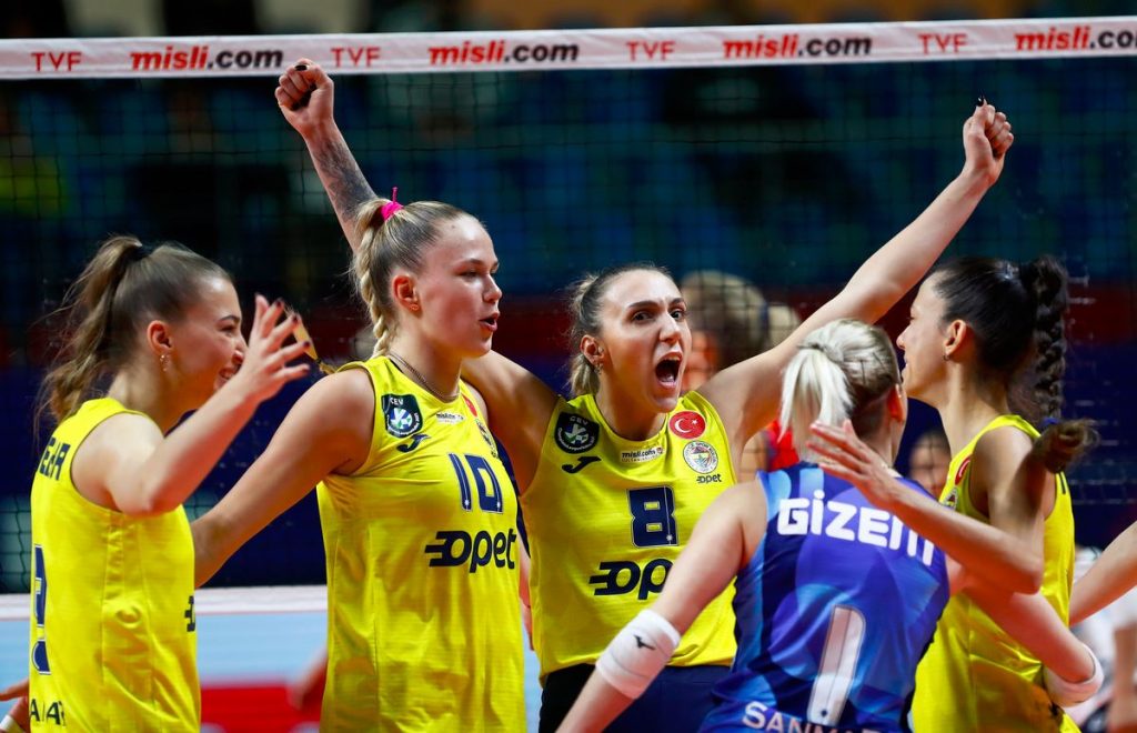 Fenerbahçe Kadın Voleybol Takımı