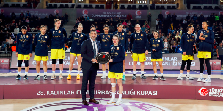 Fenerbahçe Kadın Basketbol Takımı