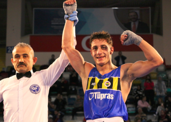 11 boksörümüz finale yükseldi