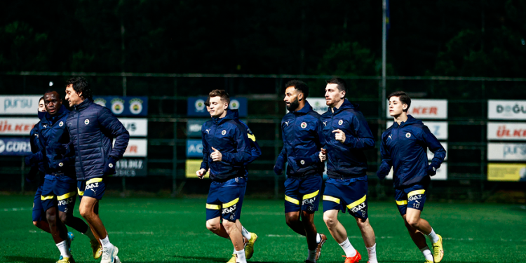 Fenerbahçe'de Hatayspor maçının hazırlıkları başladı