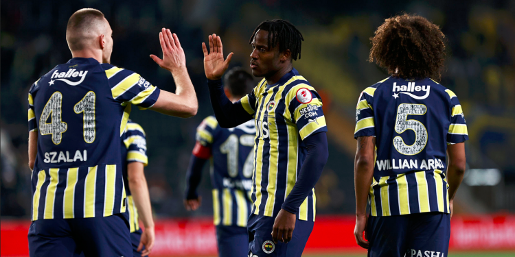 Fenerbahçe Futbol Takımı