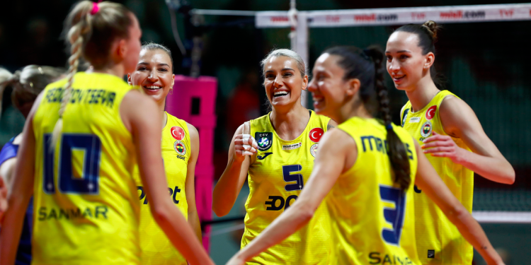 Fenerbahçe Kadın Voleybol Takımı