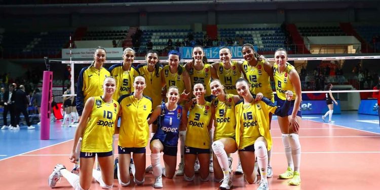 Fenerbahçe Kadın Voleybol Takımı