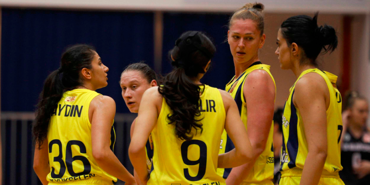 Fenerbahçe Kadın Basketbol Takımı
